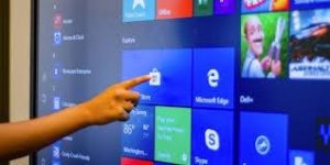 LOCAÇÃO DE TOTEM TOUCH E PAINEL DE LED PARA CONGRESSOS 2026