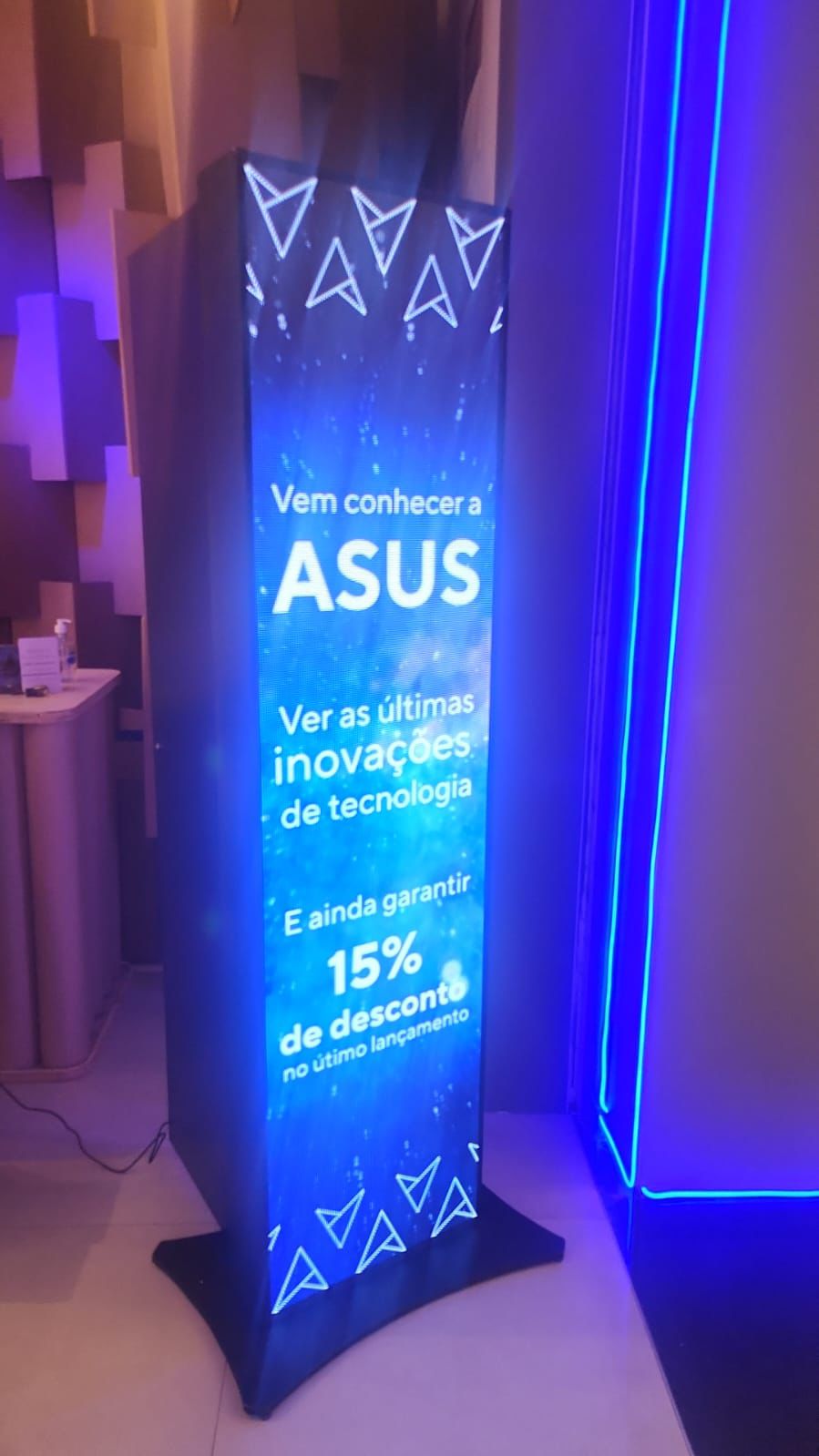 Aluguel de Painel de Led flexível -aluguel de Totem interativo Touch screen-Aluguel de Holobox e holograma 3d em Curitiba