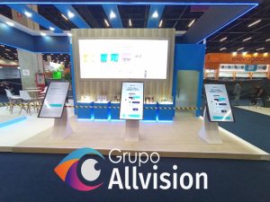 TVs e Monitores para Eventos – Aluguel com Instalação e Paines de led touch screen Suporte Técnico Completo